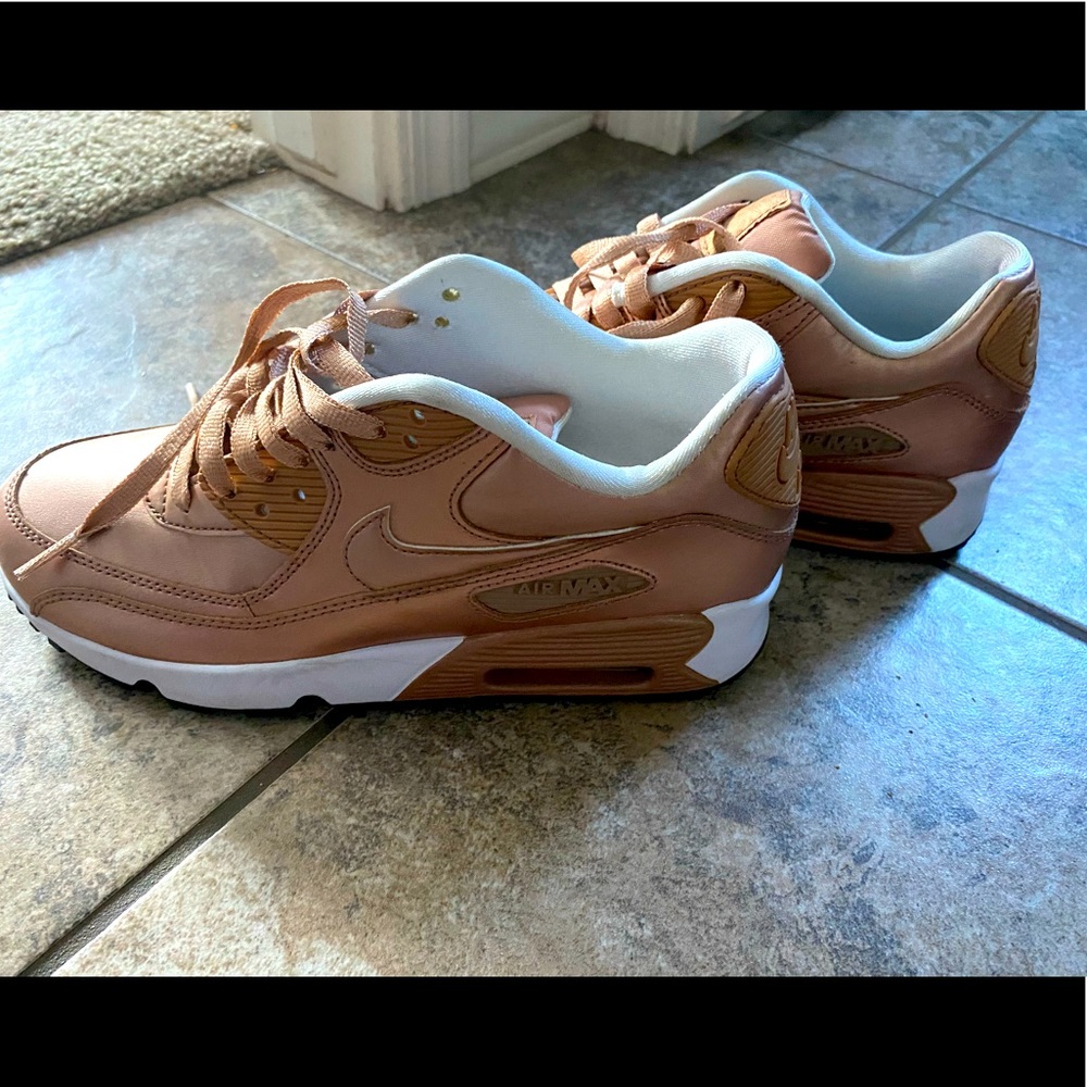 Nike AirMax Shoes